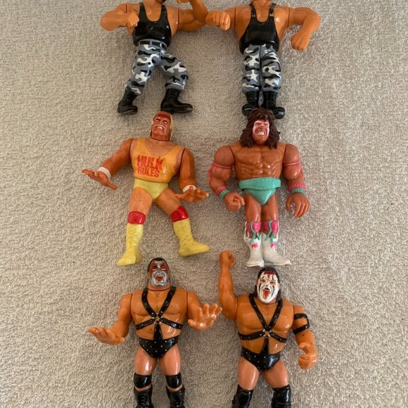 Vintage 90s WWF Ultimate Warrior Titan Sports Wrestling Action Figures Hasbro - Picture 2 of 11